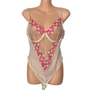 Bed of Roses Lingerie Hearts Bodysuit Size L